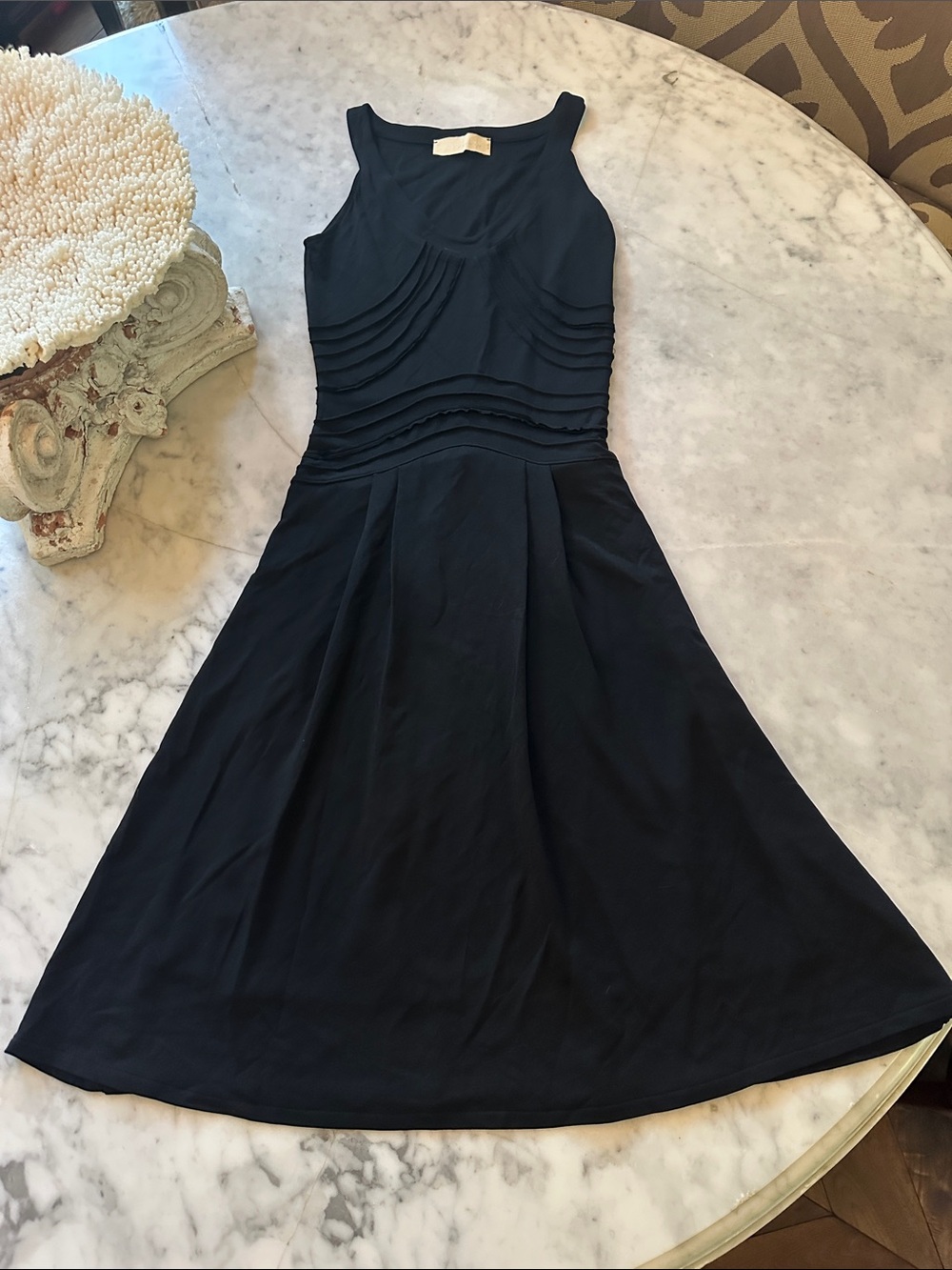 SCHUMACHER, Black Midi Dress. Size: Small